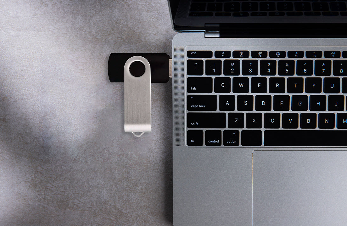 Classic SWM USB 2.0 Flash Drive Unprinted
